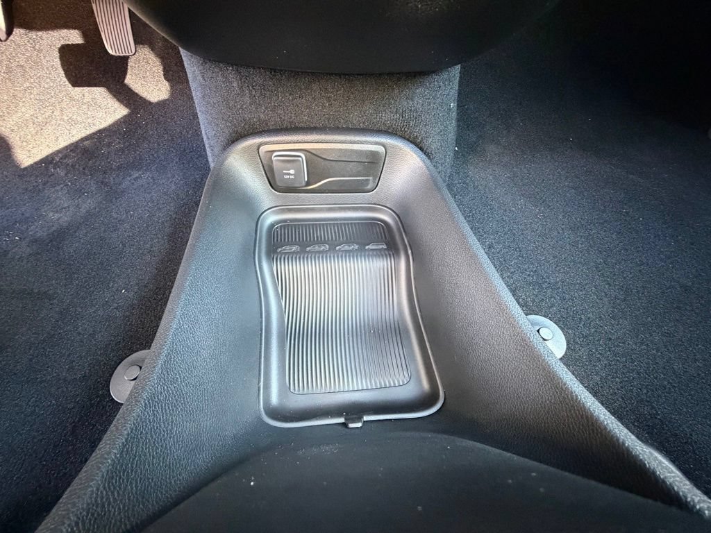 New 2026 Chrysler Pacifica Select FWD image 23