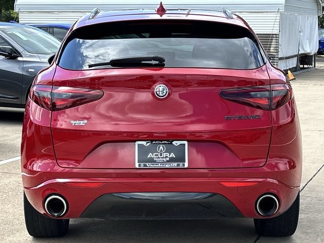 Used 2021 Alfa Romeo Stelvio Sprint w/ Nero Edizione RWD image 5