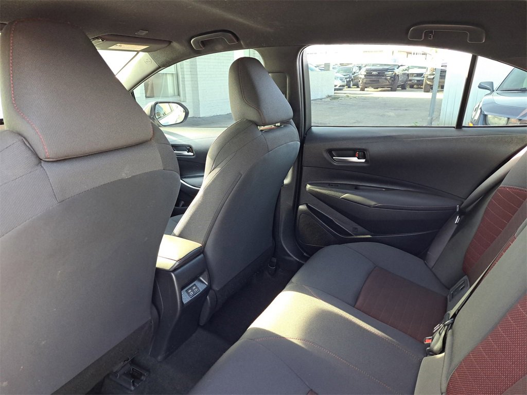 Used 2023 Toyota Corolla SE image 5