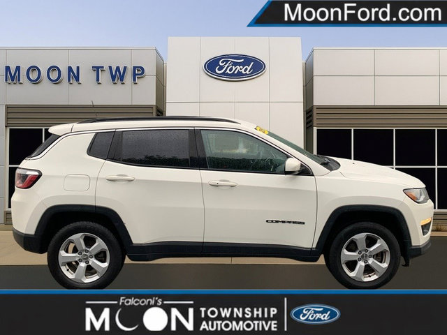Used 2018 Jeep Compass Latitude w/ Popular Equipment Group AWD/4WD image 1
