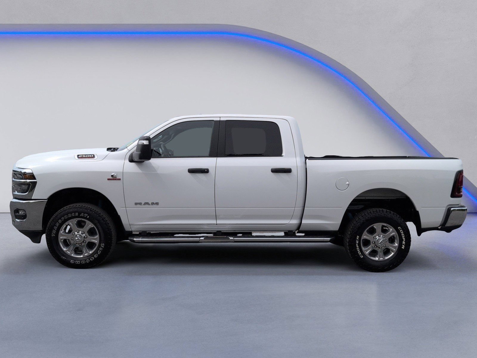Used 2025 RAM 2500 Big Horn AWD/4WD image 10