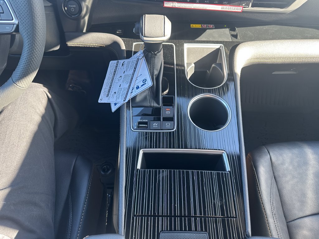 New 2026 Toyota Sienna XLE Woodland Edition AWD/4WD image 19