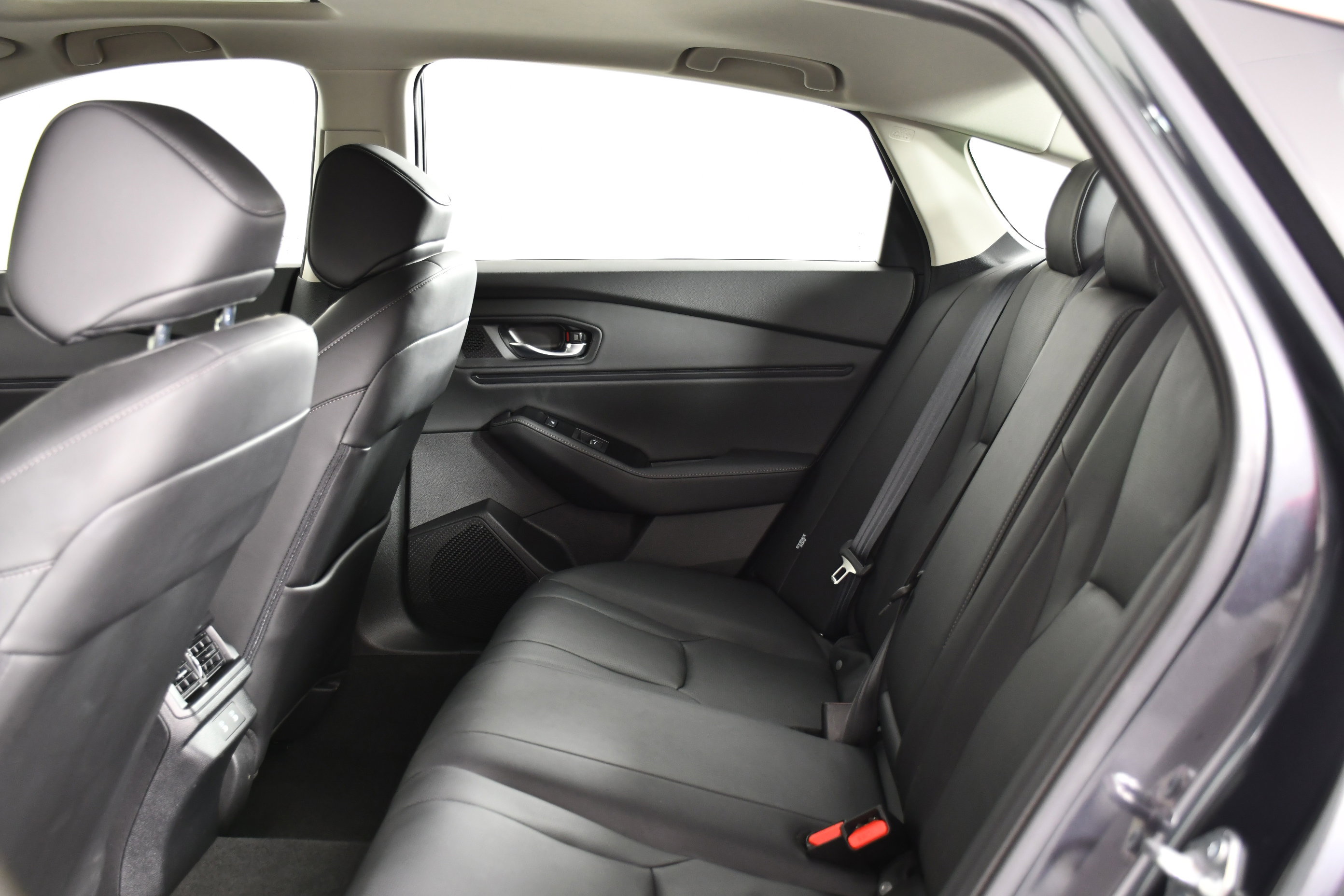 Certified 2025 Honda Accord Touring image 31