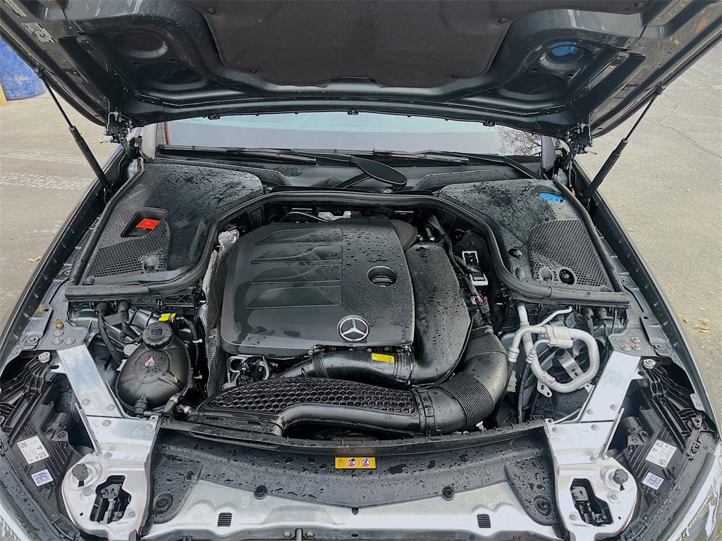 Used 2023 Mercedes-Benz E 350 4MATIC Sedan image 31