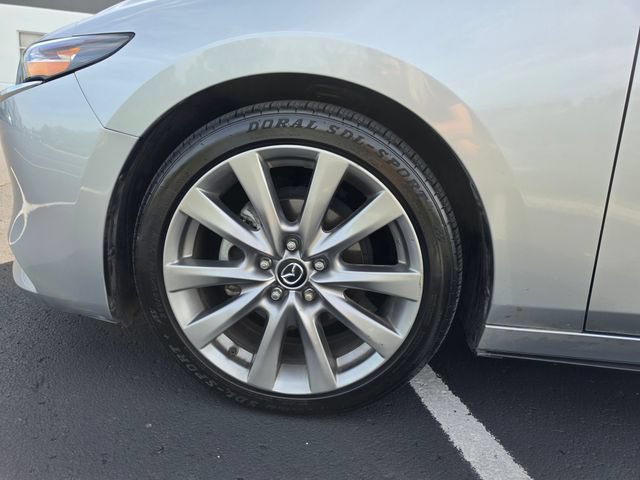 Used 2019 MAZDA MAZDA3 Sedan FWD image 14