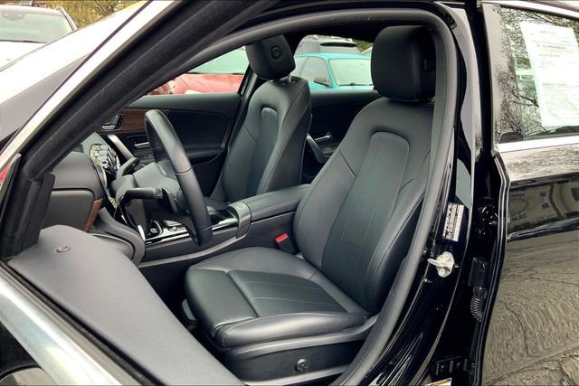 Certified 2022 Mercedes-Benz A 220 4MATIC image 6