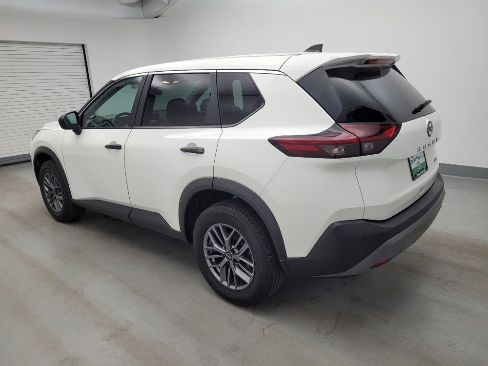 Used 2023 Nissan Rogue S AWD/4WD image 3
