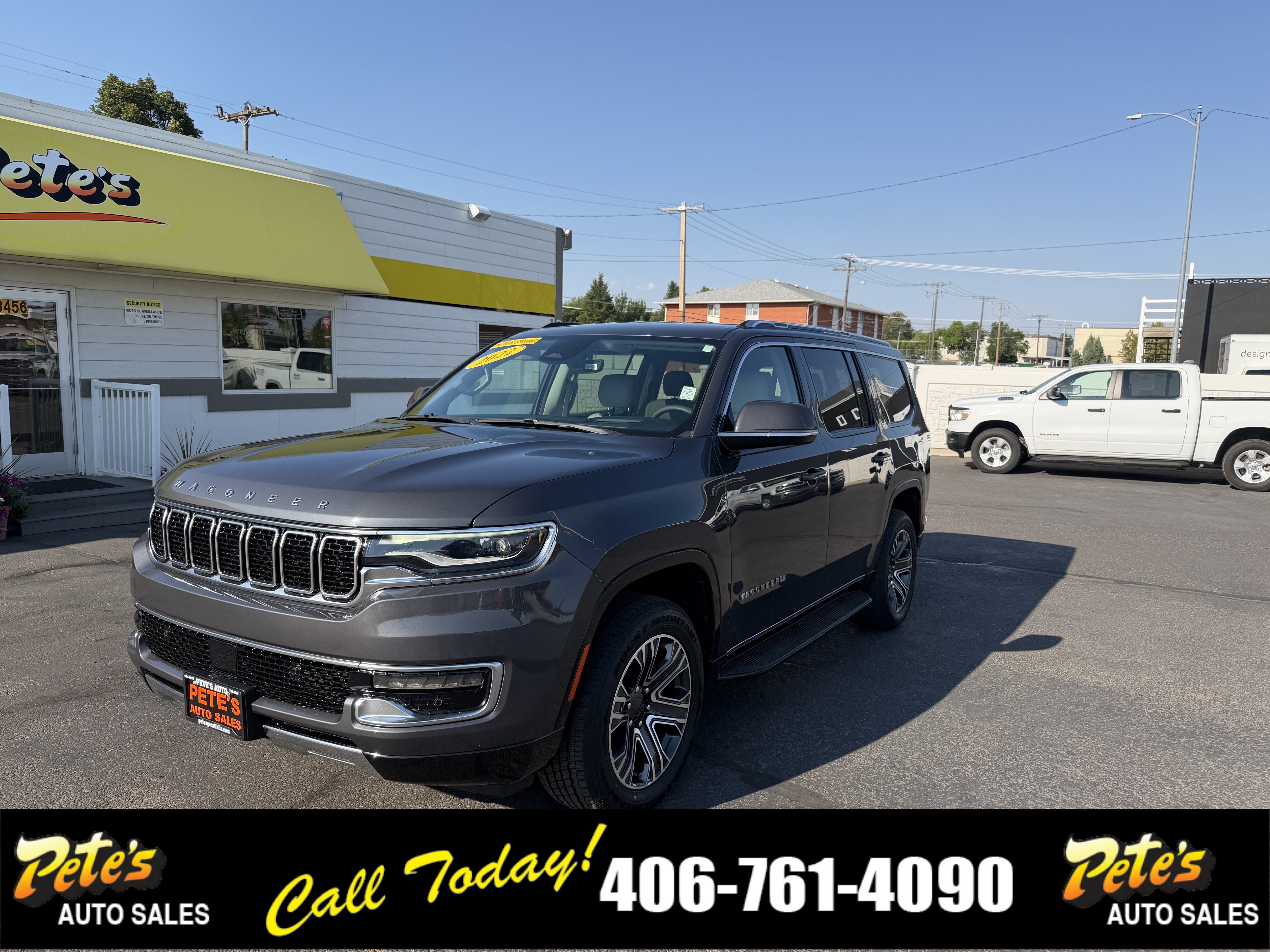 Used 2022 Jeep Wagoneer Series III w/ Flexible Seating Group AWD/4WD image 8