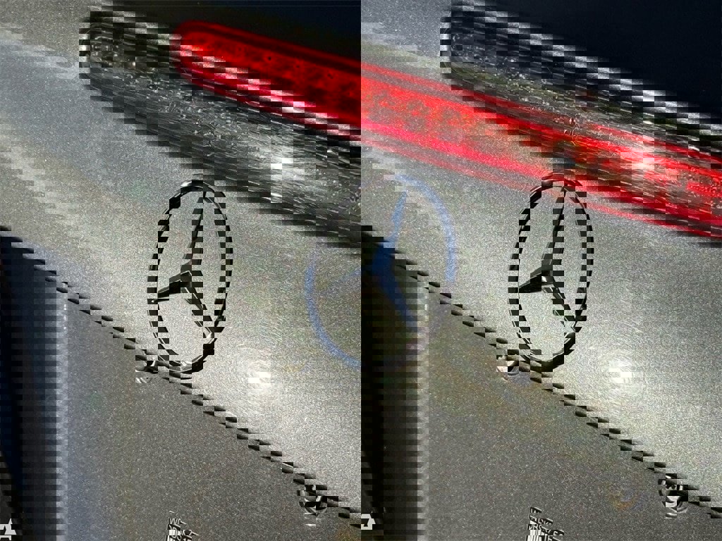 Used 2009 Mercedes-Benz SL 550 image 11