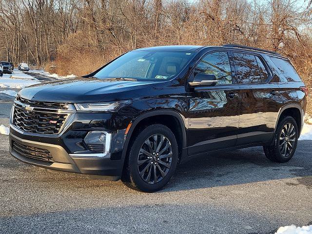 Certified 2023 Chevrolet Traverse RS image 3