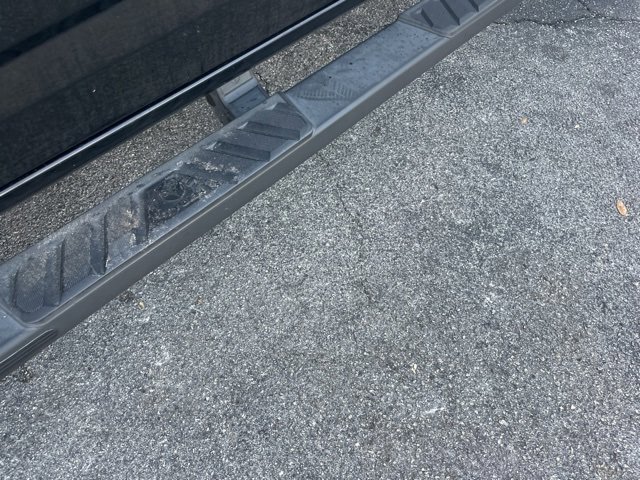 Used 2020 Chevrolet Colorado Z71 w/ Z71 Midnight Edition image 12