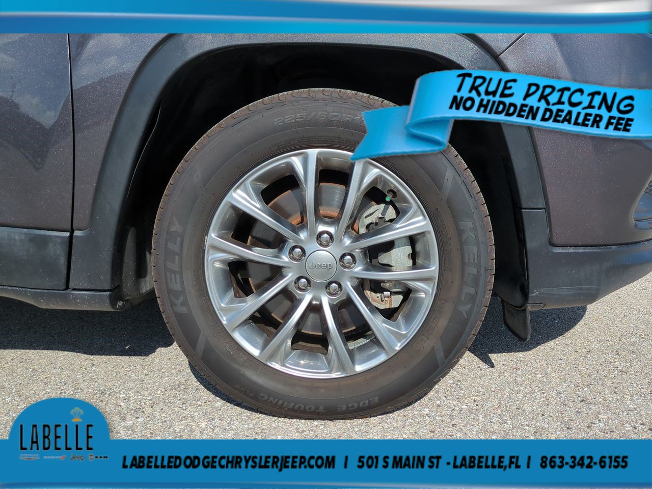 Used 2021 Jeep Cherokee Latitude Lux w/ Comfort/Convenience Group FWD image 11