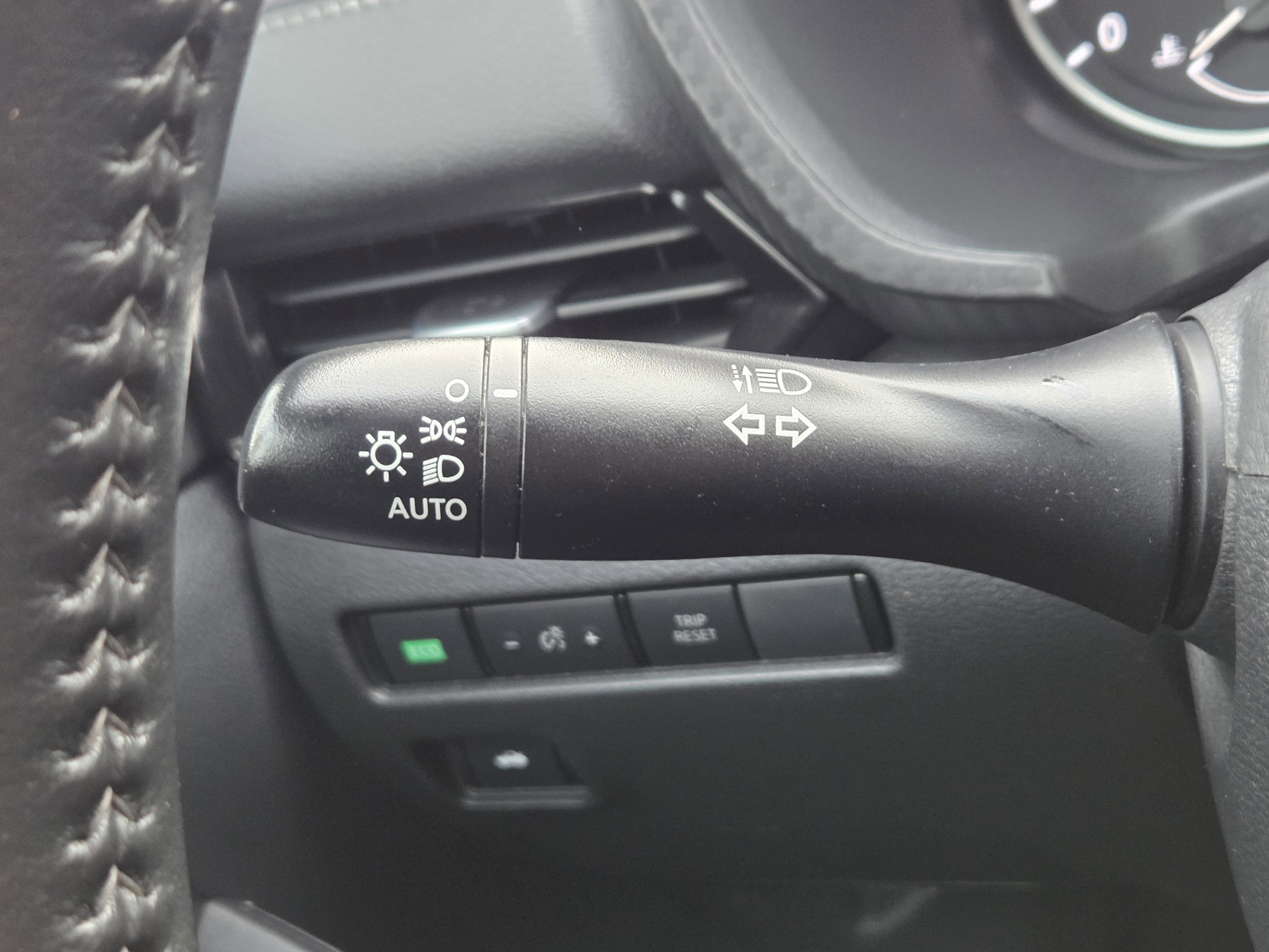 Used 2022 Nissan Sentra SV image 21