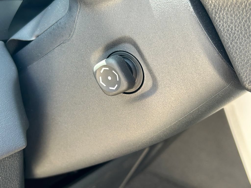 Certified 2024 Toyota Tundra Platinum AWD/4WD image 32