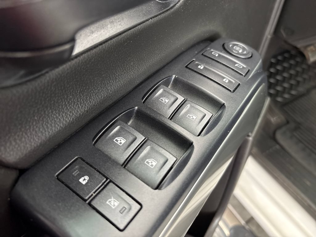Used 2019 Chevrolet Silverado 1500 LT w/ All Star Edition AWD/4WD image 13
