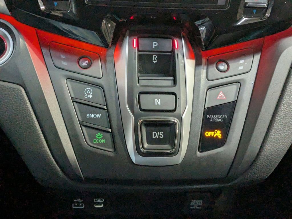 Used 2025 Honda Odyssey Sport-L image 18