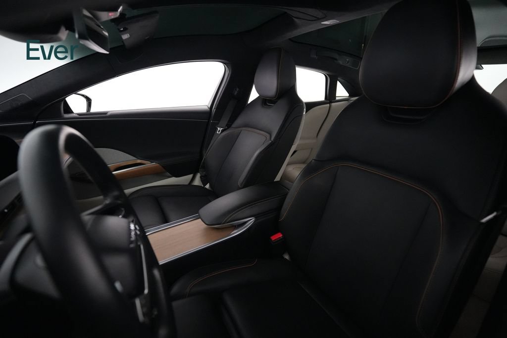Used 2023 Lucid Air Touring AWD/4WD image 4