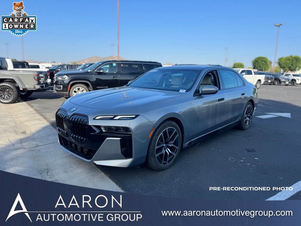 Used 2023 BMW 740i w/ Luxury Rear Seating Package RWD image 1