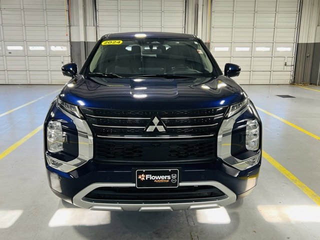 Used 2024 Mitsubishi Outlander SE image 15
