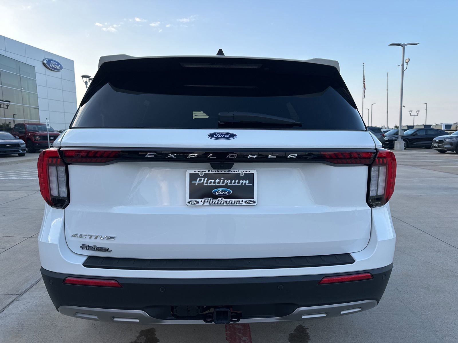 New 2025 Ford Explorer Active w/ Active Comfort Package image 28