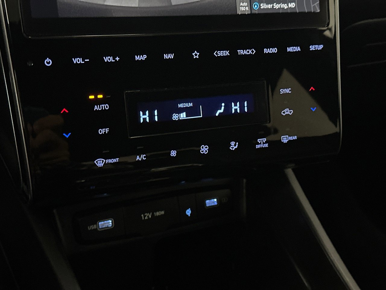 Used 2024 Hyundai Santa Cruz Night image 29