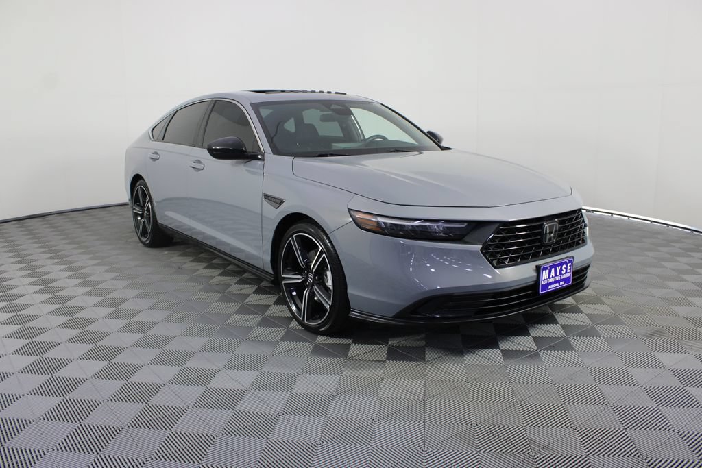 Used 2023 Honda Accord Sport image 25