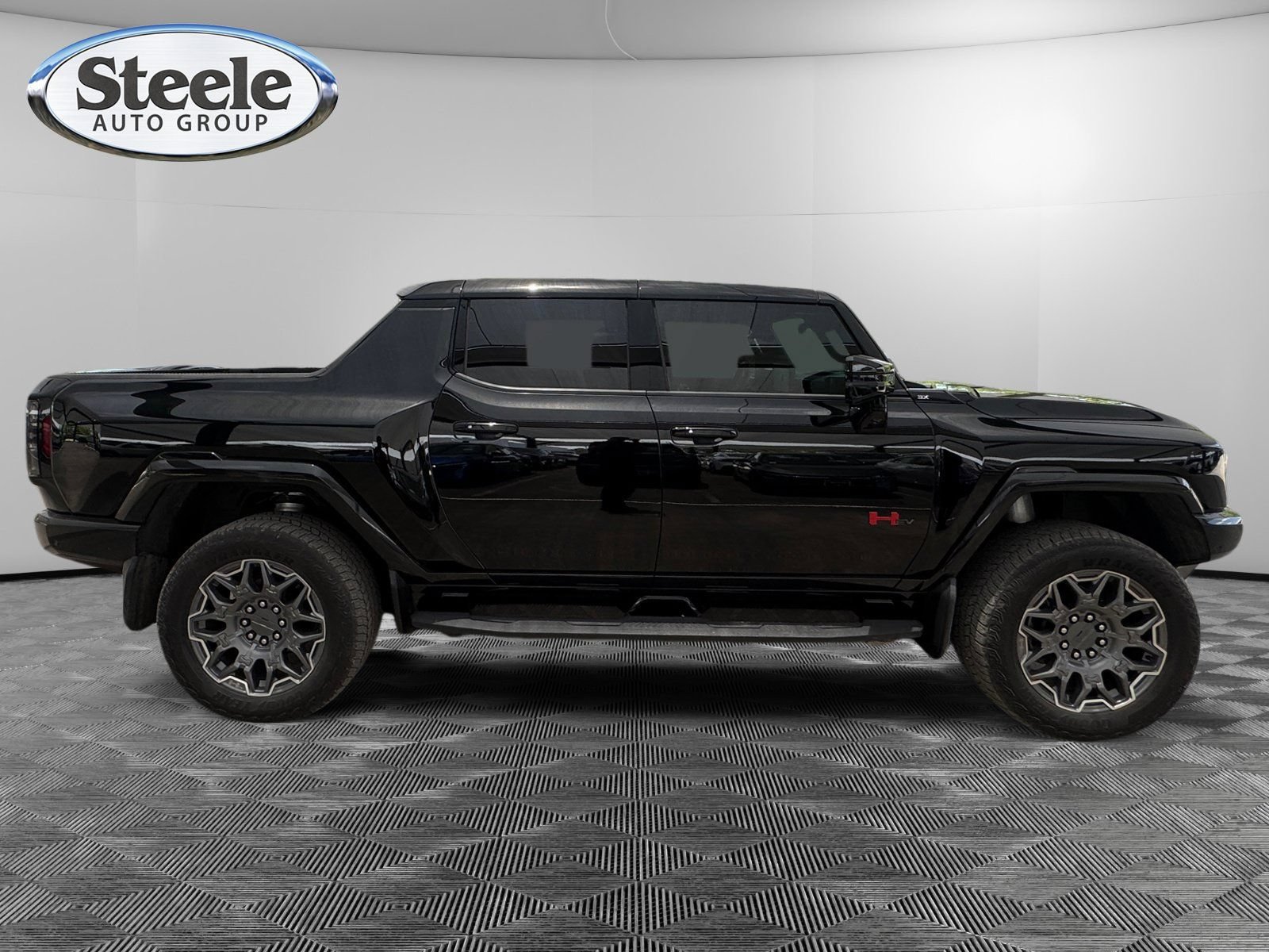 Certified 2025 GMC Hummer EV 3X w/ LPO, Sport Package AWD/4WD image 6