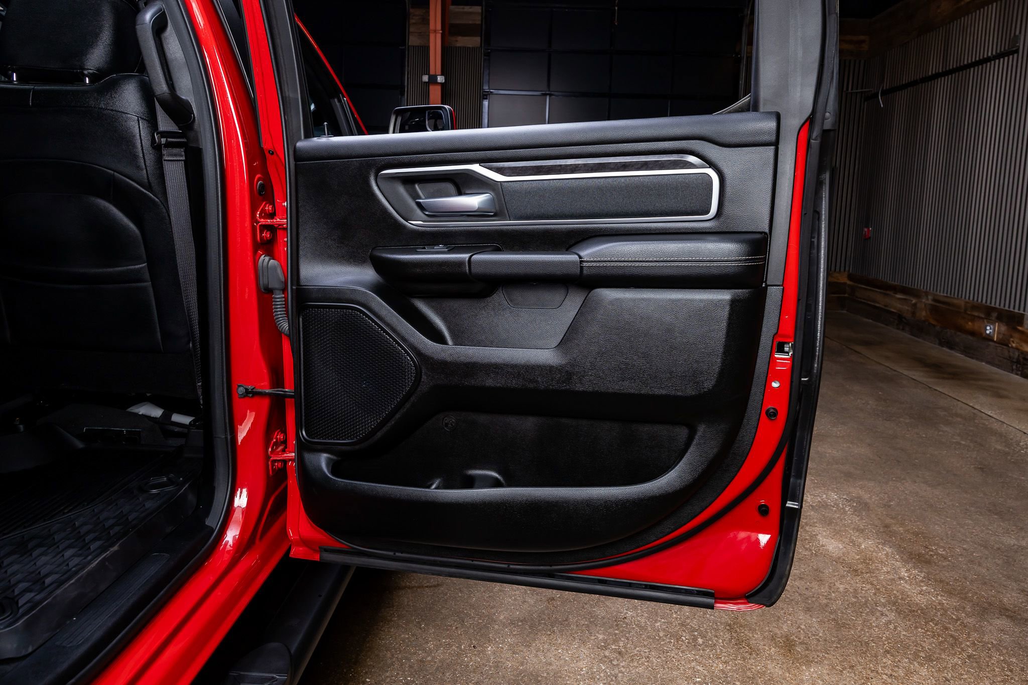 Used 2022 RAM 1500 Big Horn AWD/4WD image 38