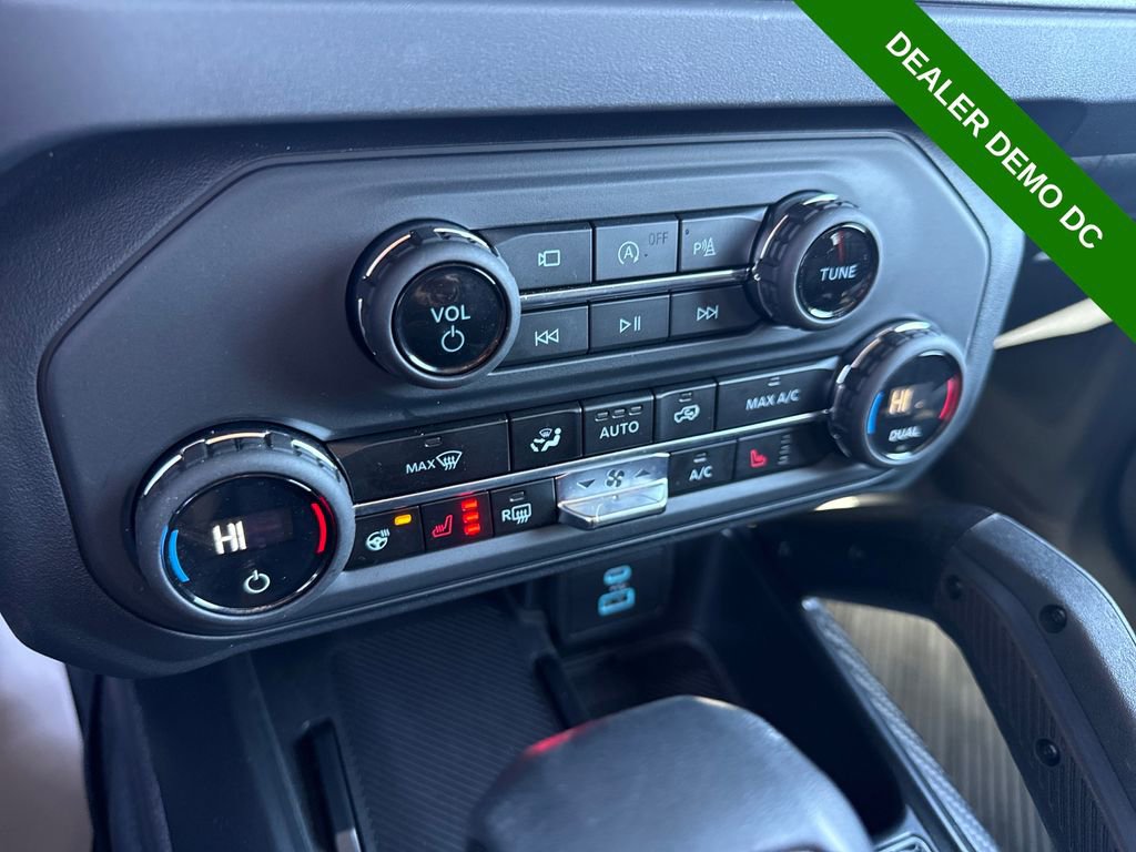 Used 2025 Ford Bronco Raptor AWD/4WD image 36