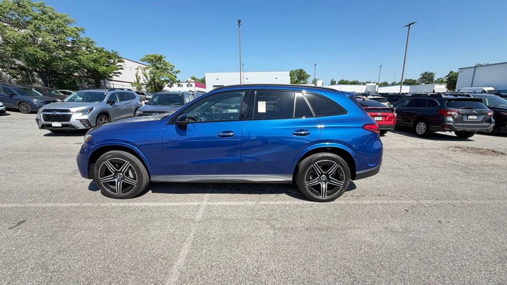 Used 2023 Mercedes-Benz GLC 300 4MATIC w/ Pinnacle Trim Package image 19