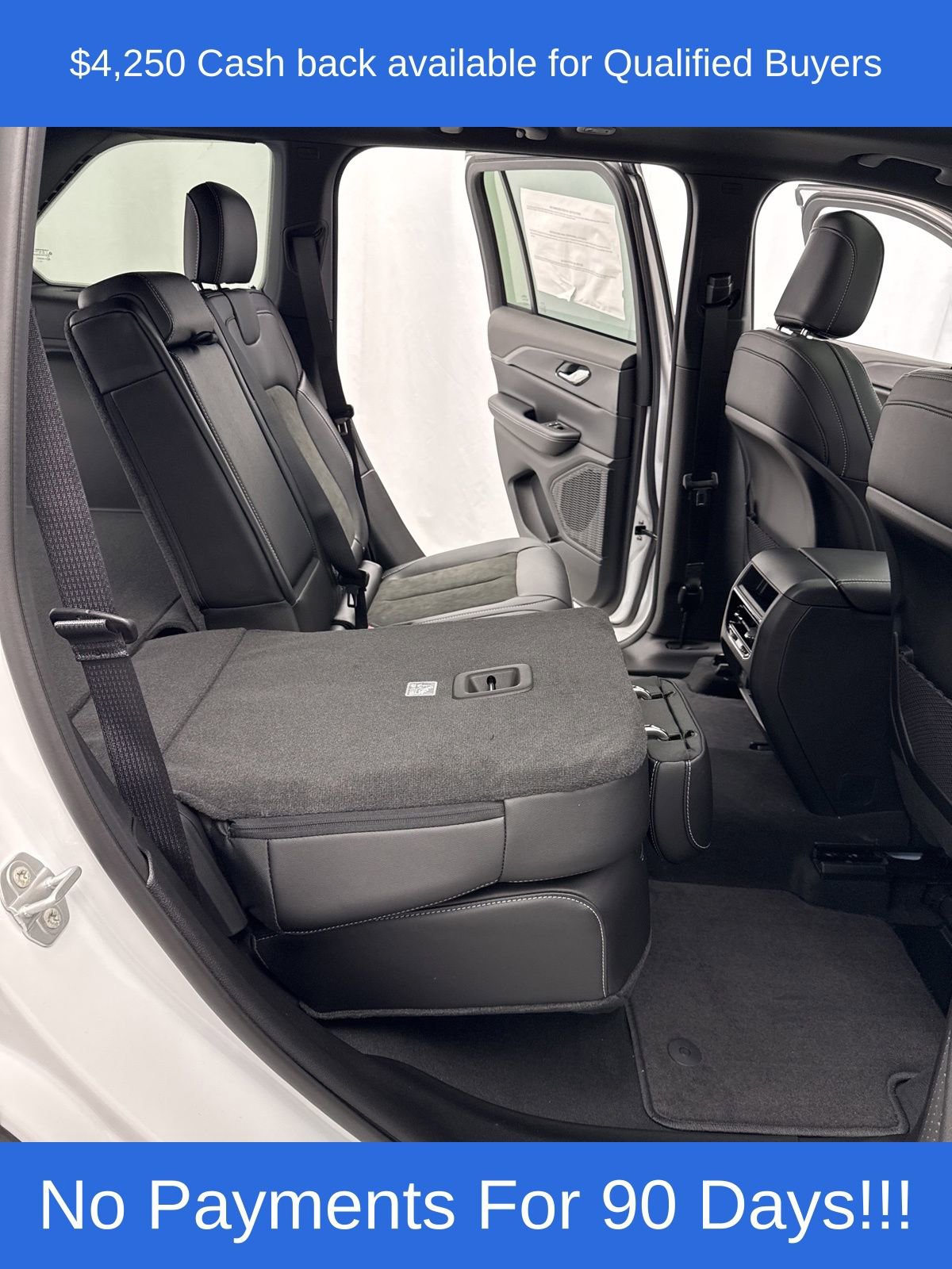 New 2025 Jeep Grand Cherokee Altitude image 37