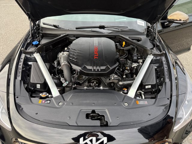 Used 2022 Kia Stinger GT2 AWD/4WD image 24