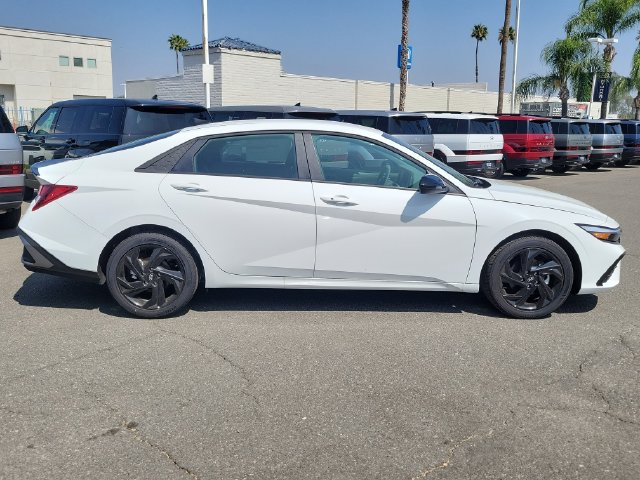 New 2026 Hyundai Elantra Sport FWD image 30