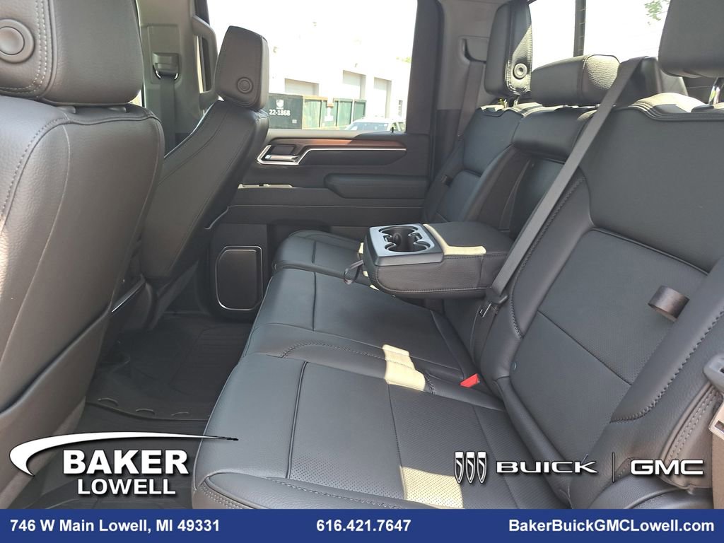 New 2025 GMC Sierra 2500 Denali w/ Denali Reserve Package image 15