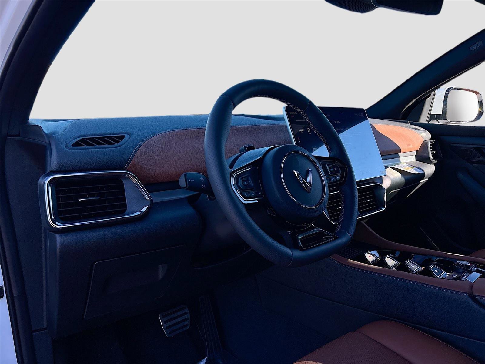 New 2025 VinFast VF 8 Plus image 9