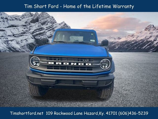 New 2025 Ford Bronco 2-Door image 2