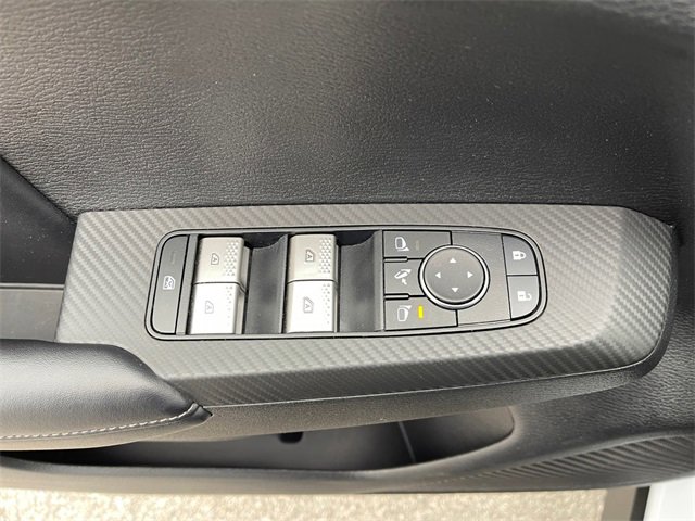 Used 2024 Mitsubishi Outlander SE image 28