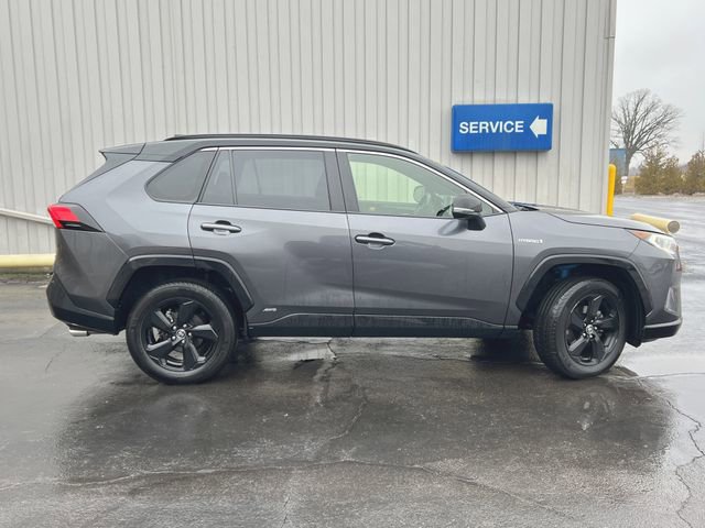 Used 2021 Toyota RAV4 XSE w/ XSE Grade Weather Package image 10