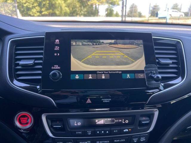 Used 2020 Honda Pilot Touring image 24