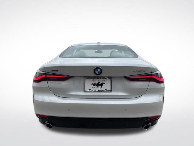 New 2026 BMW 430i xDrive Coupe w/ Premium Package AWD/4WD video 3
