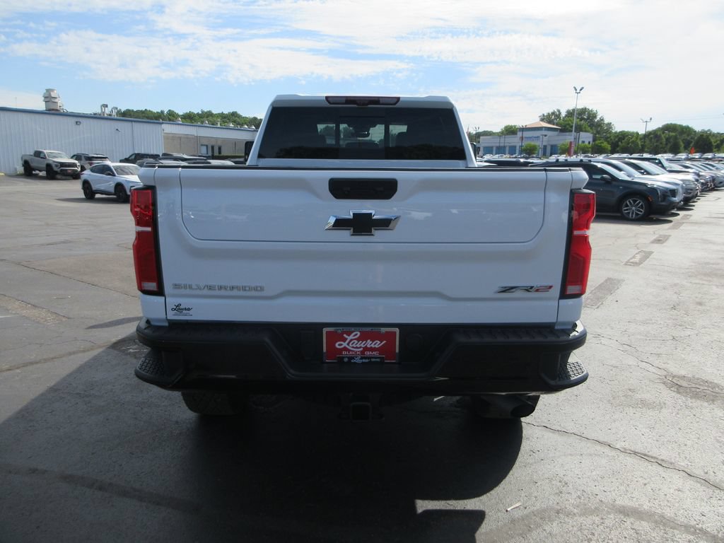 Certified 2026 Chevrolet Silverado 2500 ZR2 AWD/4WD image 7
