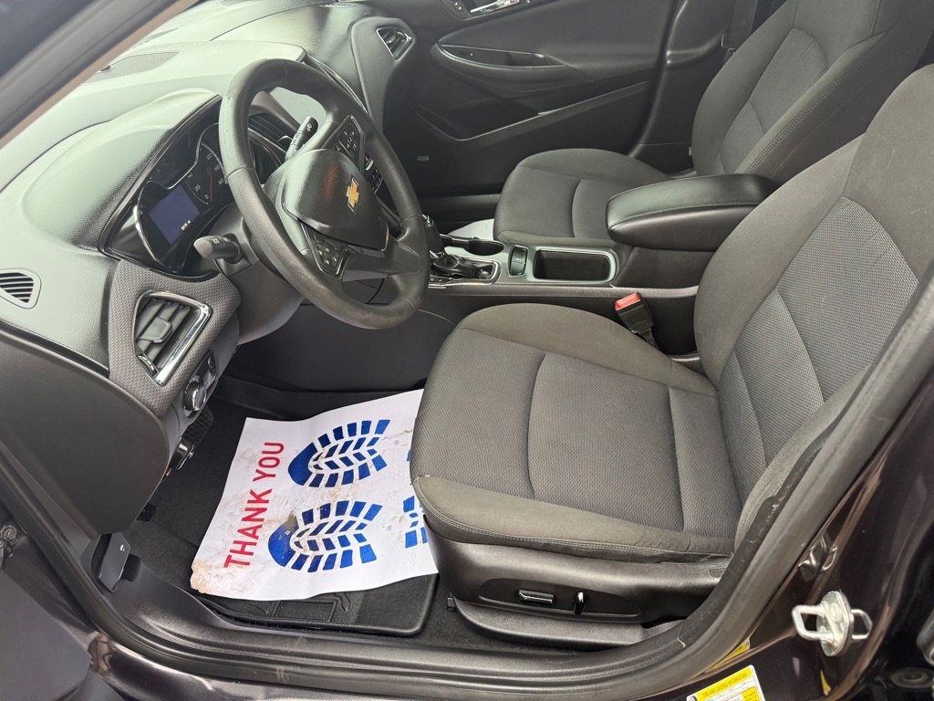 Used 2016 Chevrolet Cruze LT w/ Sun And Sound Package image 23