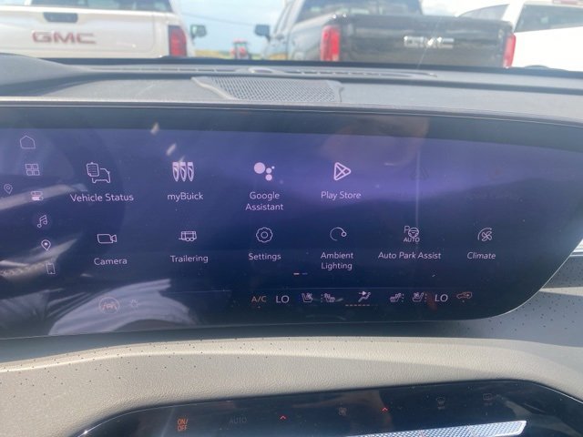 New 2026 Buick Enclave Avenir w/ Super Cruise Package image 22