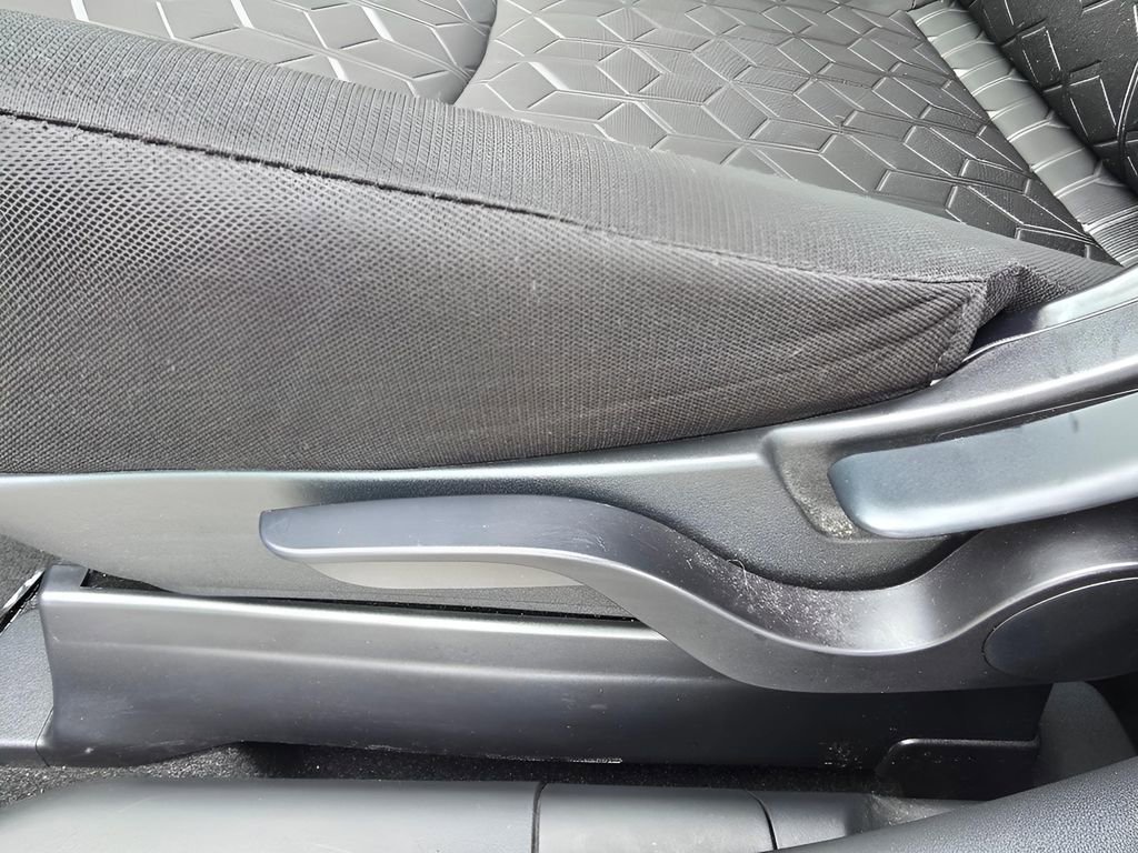 Used 2025 Mitsubishi Outlander Sport ES image 27