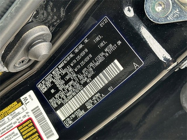 Used 2022 Toyota Highlander XLE image 34