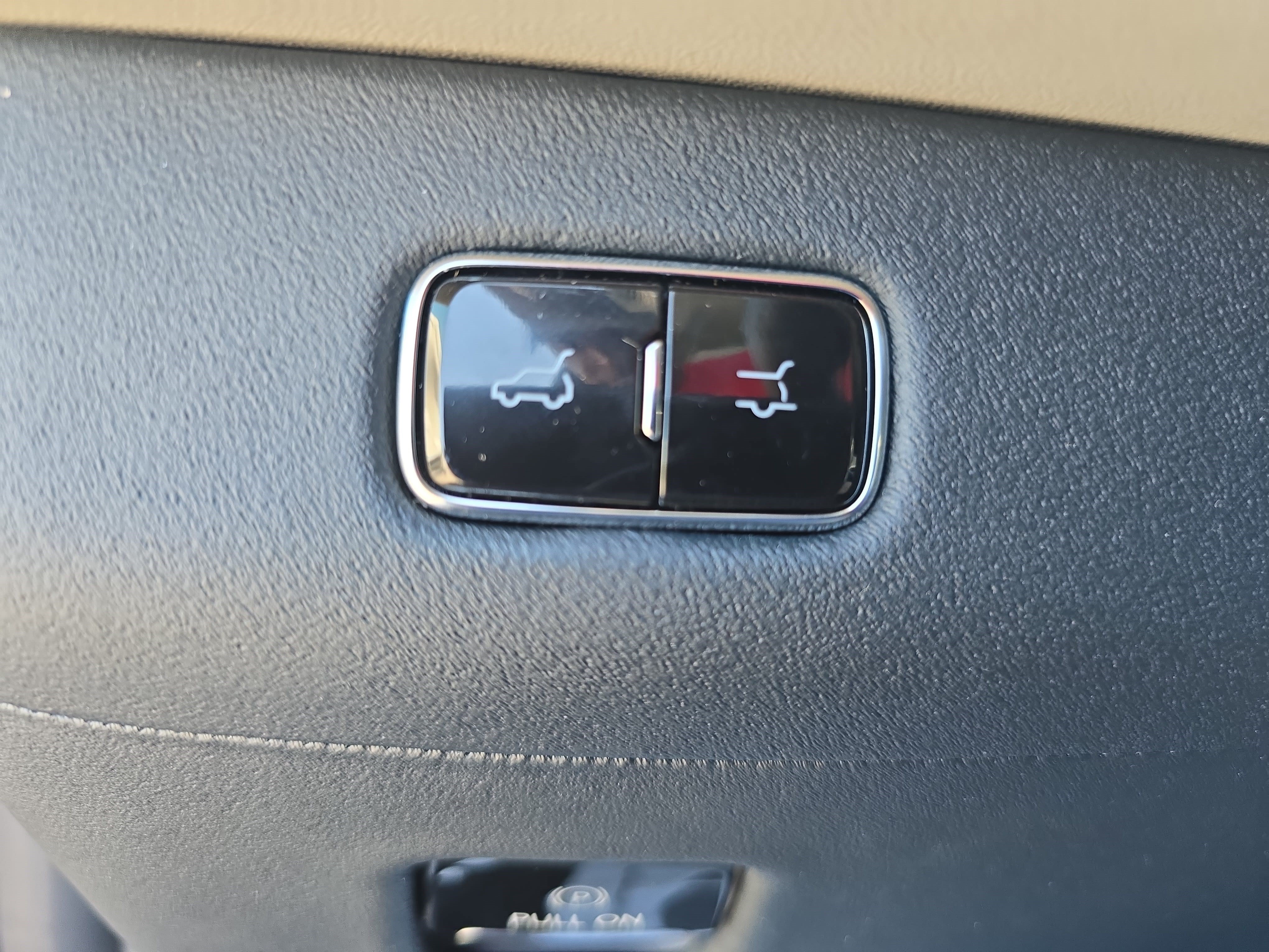 New 2026 Lincoln Navigator Premiere AWD/4WD image 25