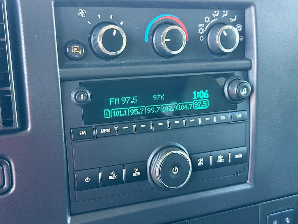 Certified 2024 Chevrolet Express 3500 LT w/ LT Preferred Equipment Group image 15