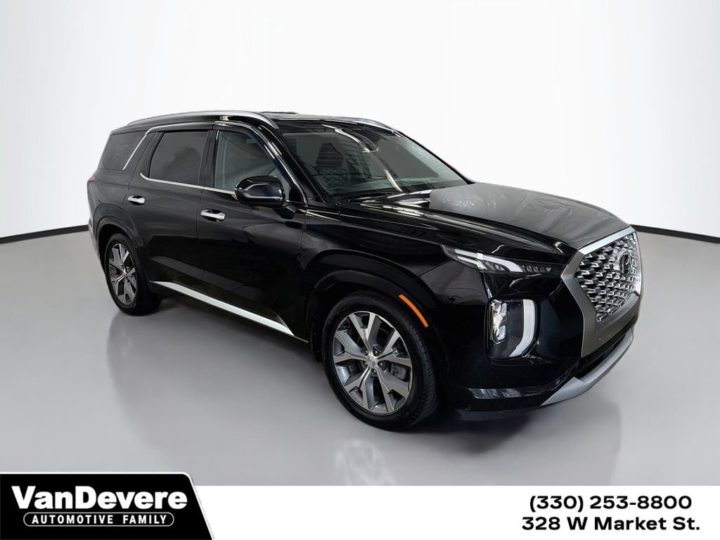 Used 2022 Hyundai Palisade Limited w/ Winter Package