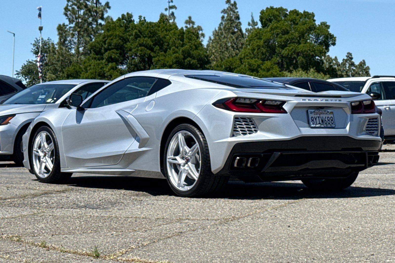 Used 2020 Chevrolet Corvette Stingray Coupe w/ Chrome Exterior Badge Package RWD image 6