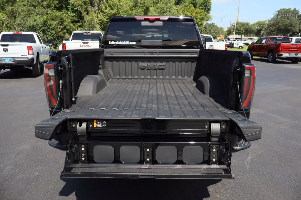 Certified 2025 GMC Sierra 2500 AT4 w/ AT4 Premium Plus Package AWD/4WD image 29